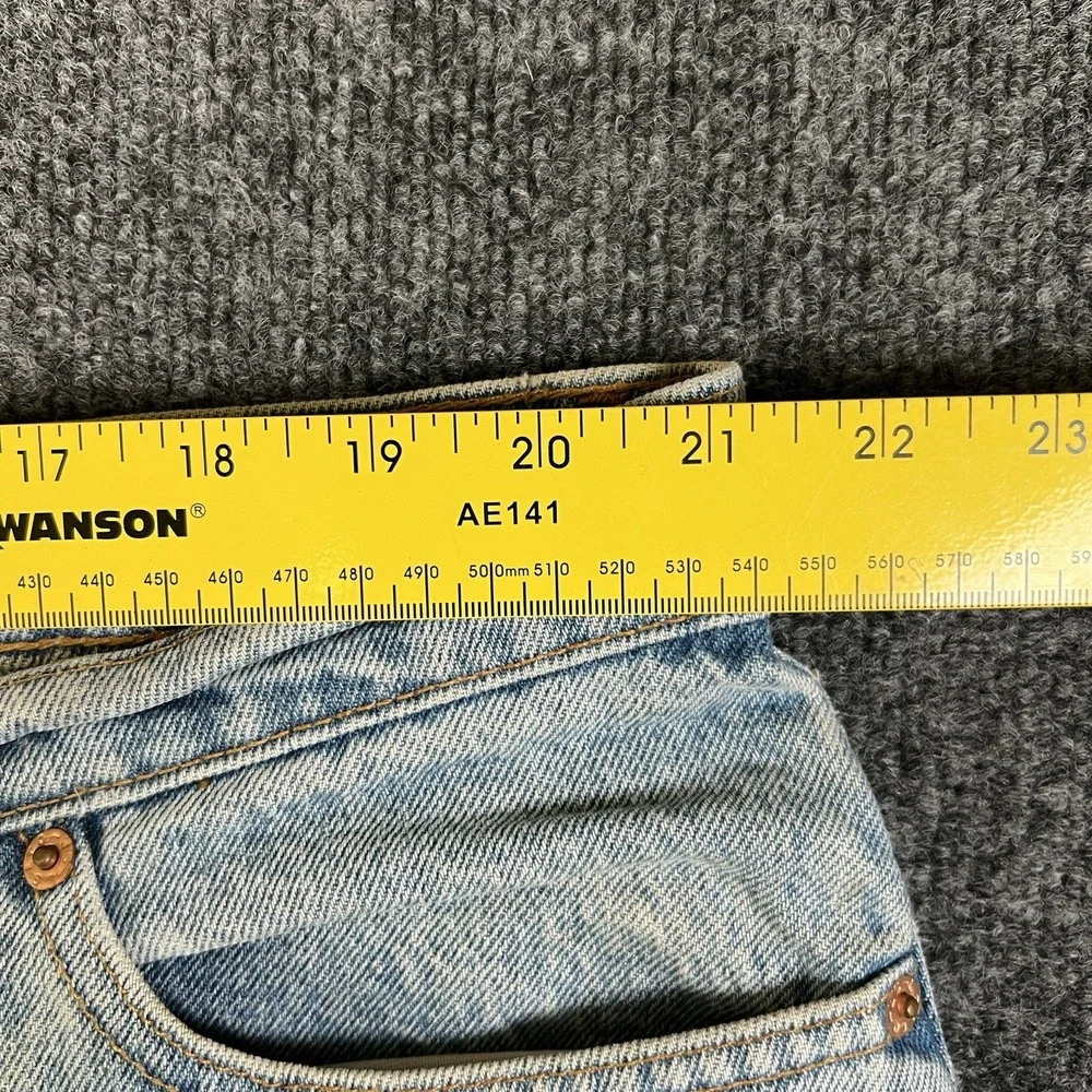 Levi's 522 Tapered Fit Jeans Light Wash Vintage USA 90s High Rise 42x28‎ READ